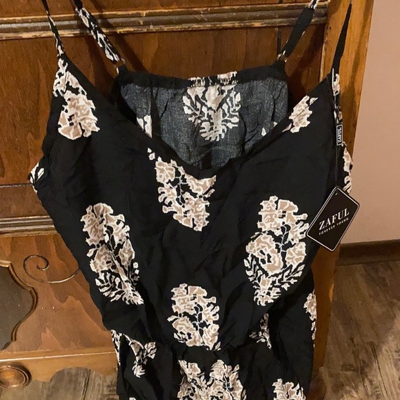 Zaful patterned romper - Picture 2 of 2